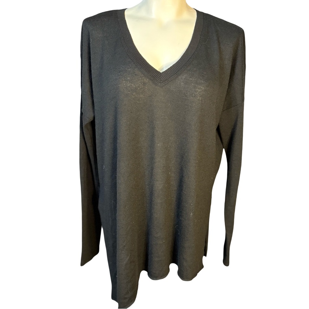 Wilfred Charcoal Long Sleeve V-Neck knit Top